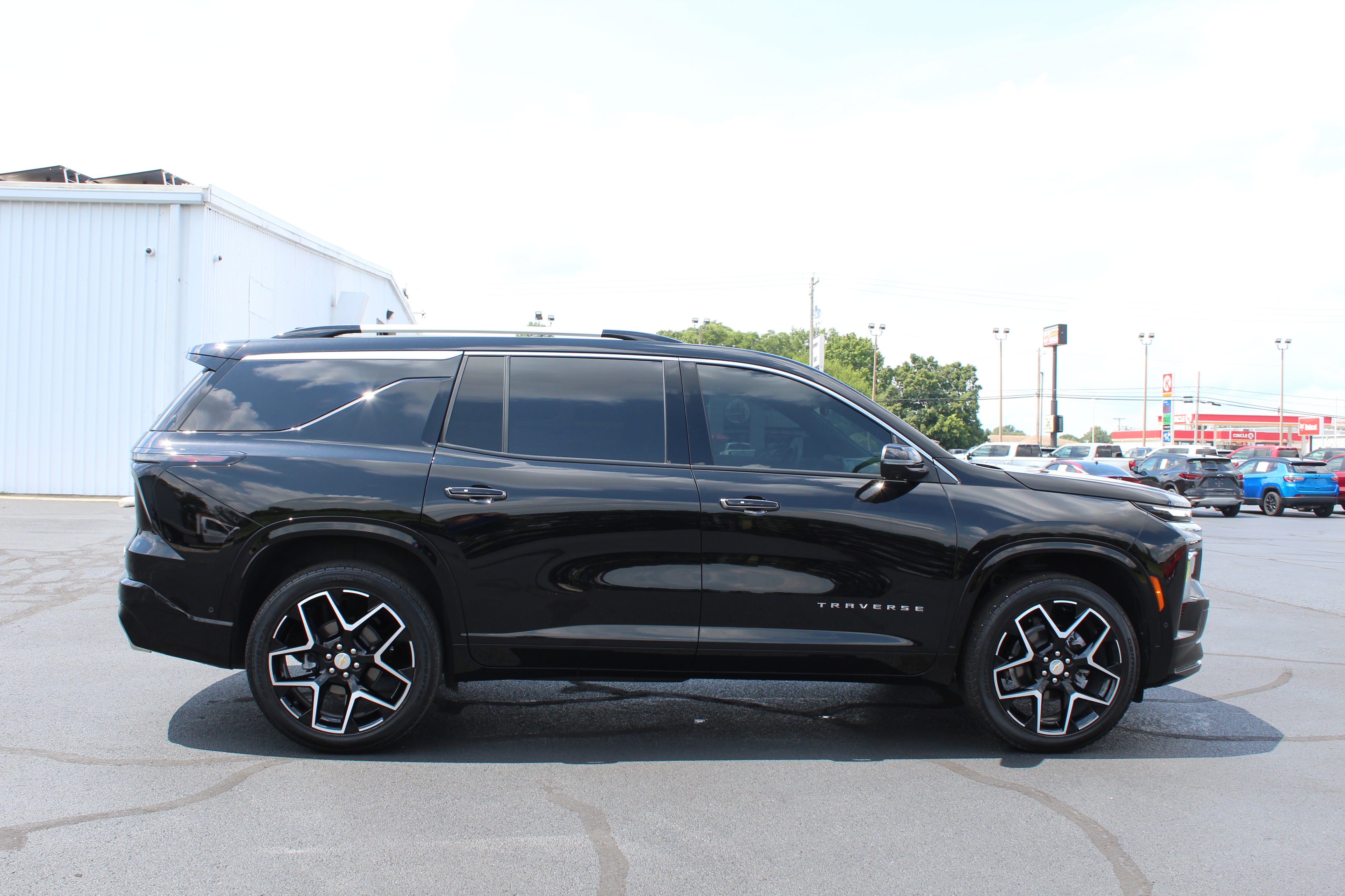 2025 Chevrolet Traverse High Country