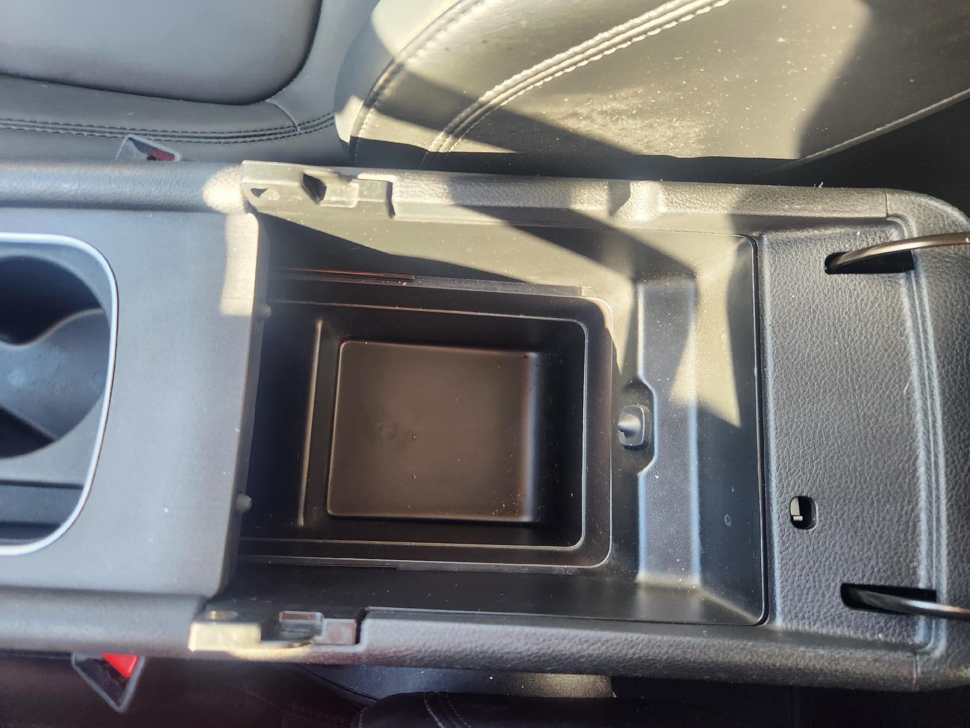 2017 Chrysler 200 Limited Platinum