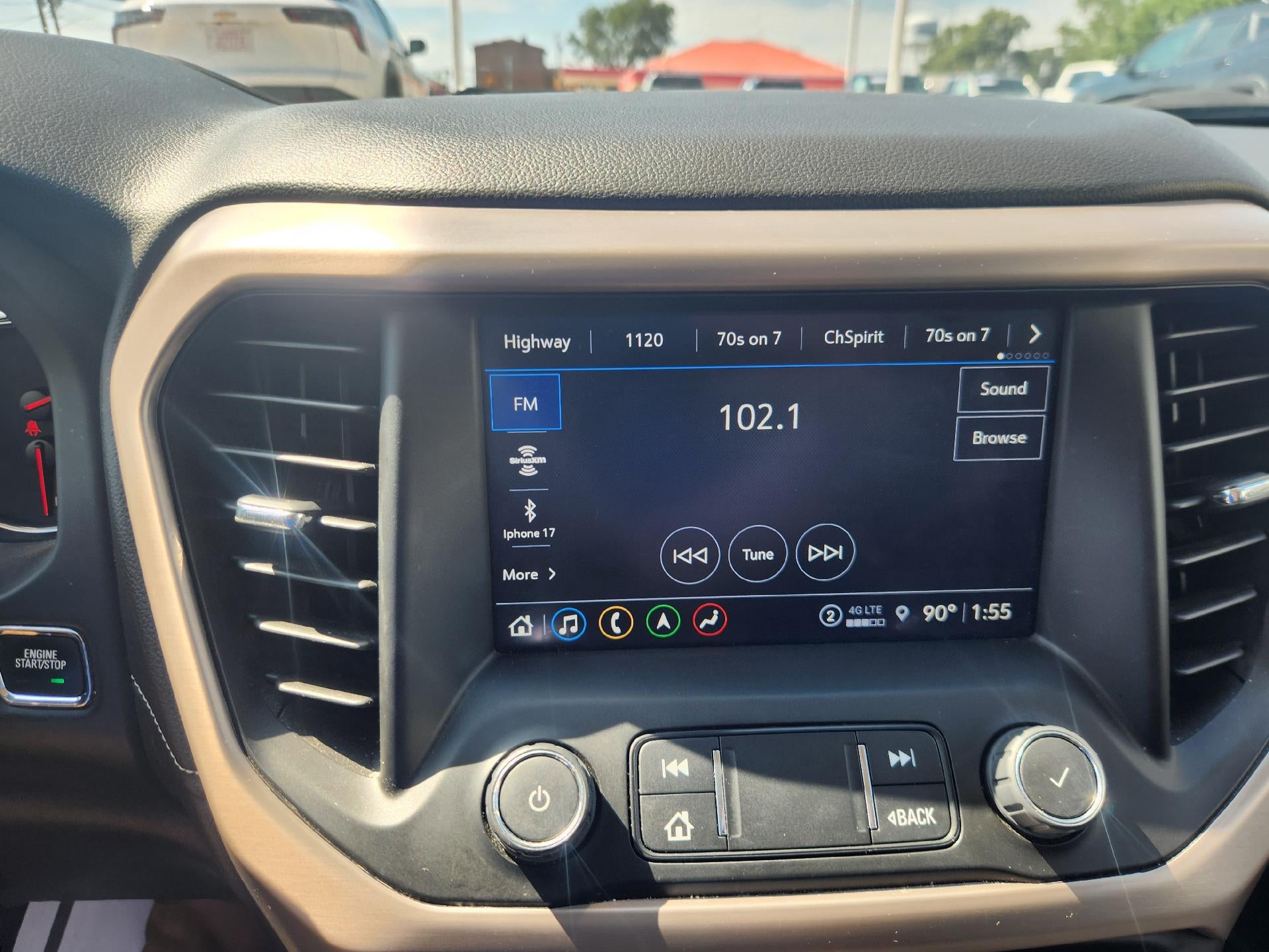 2023 GMC Acadia Denali