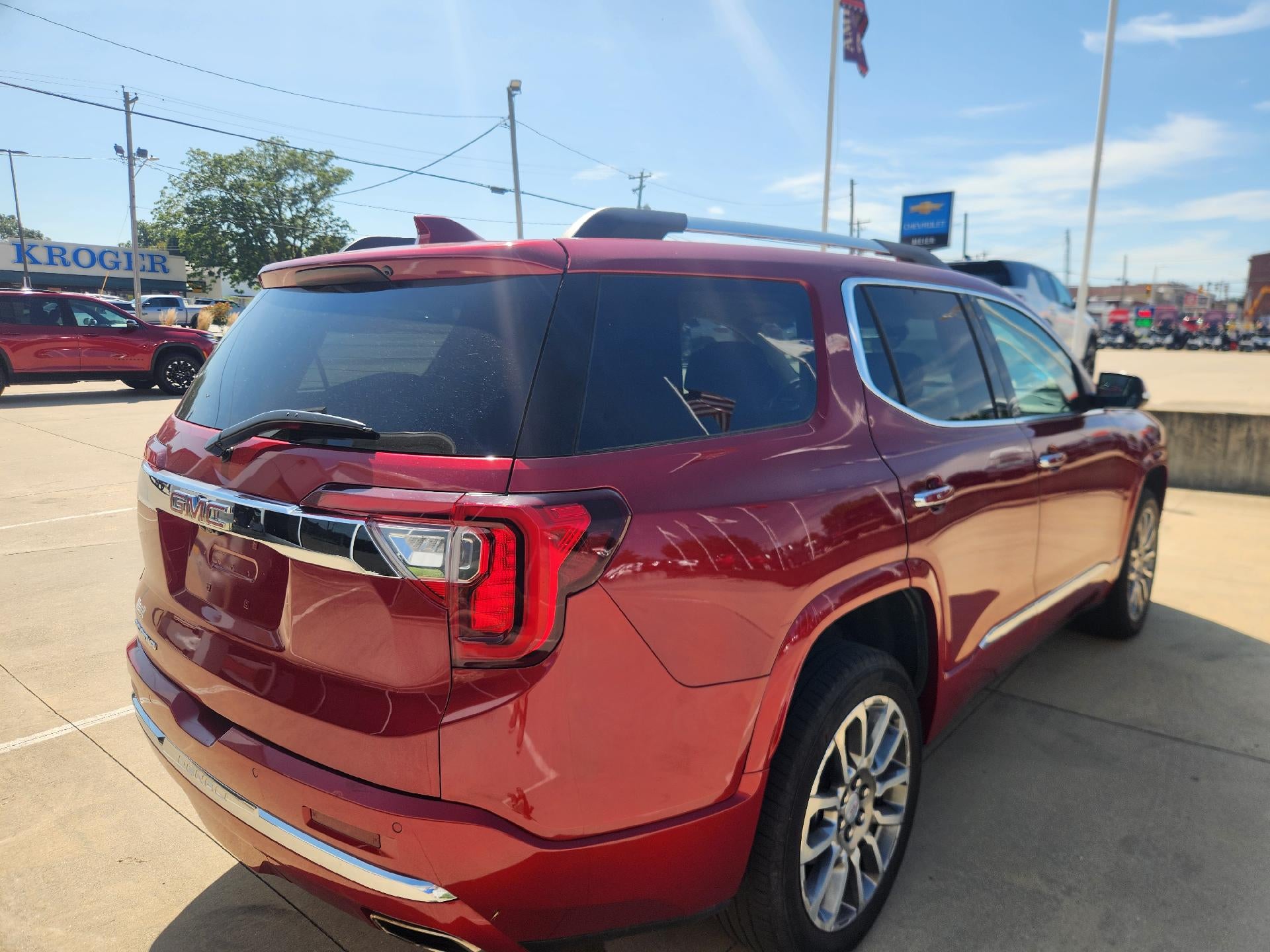 2023 GMC Acadia Denali