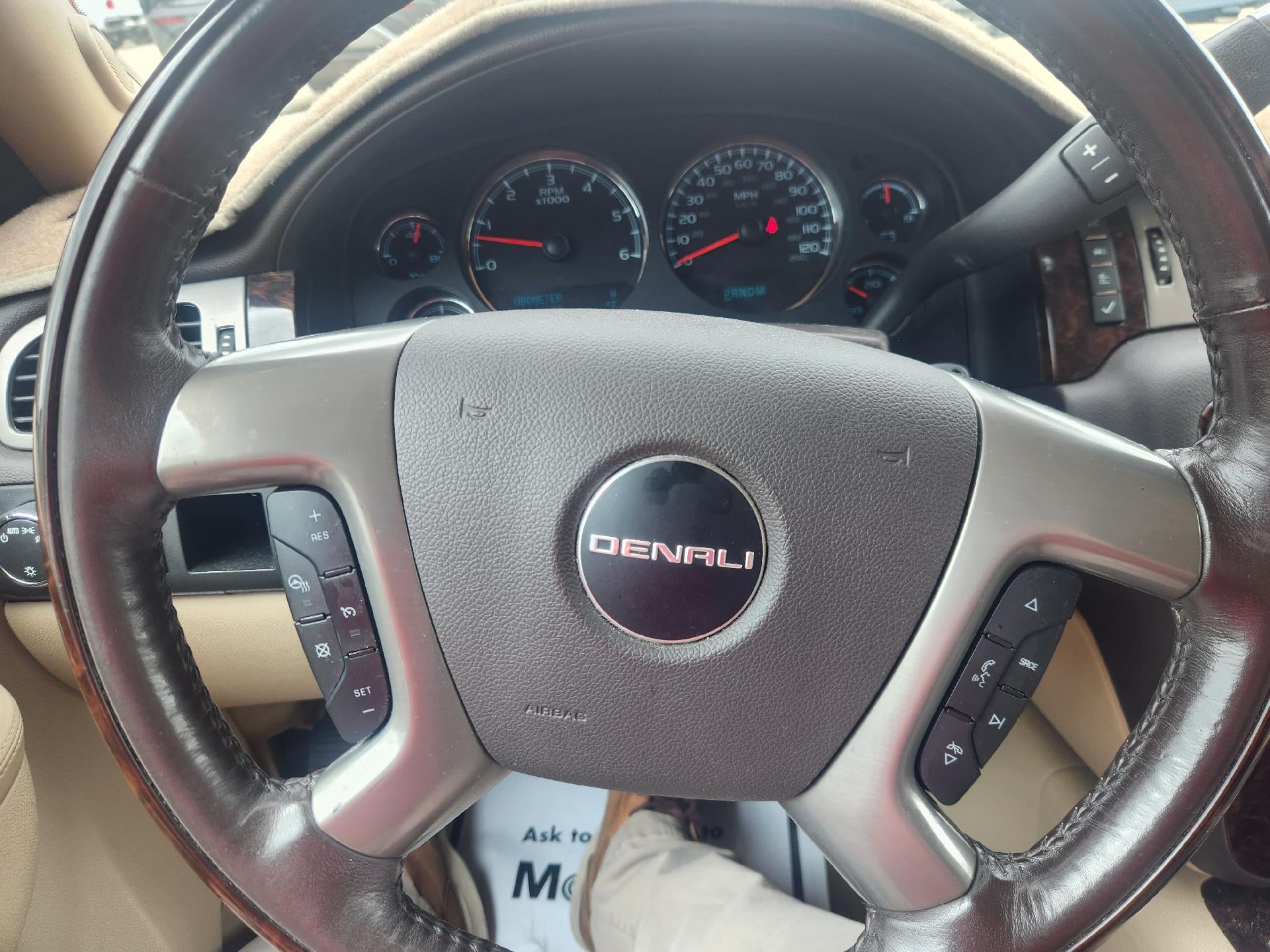 2013 GMC Yukon Denali