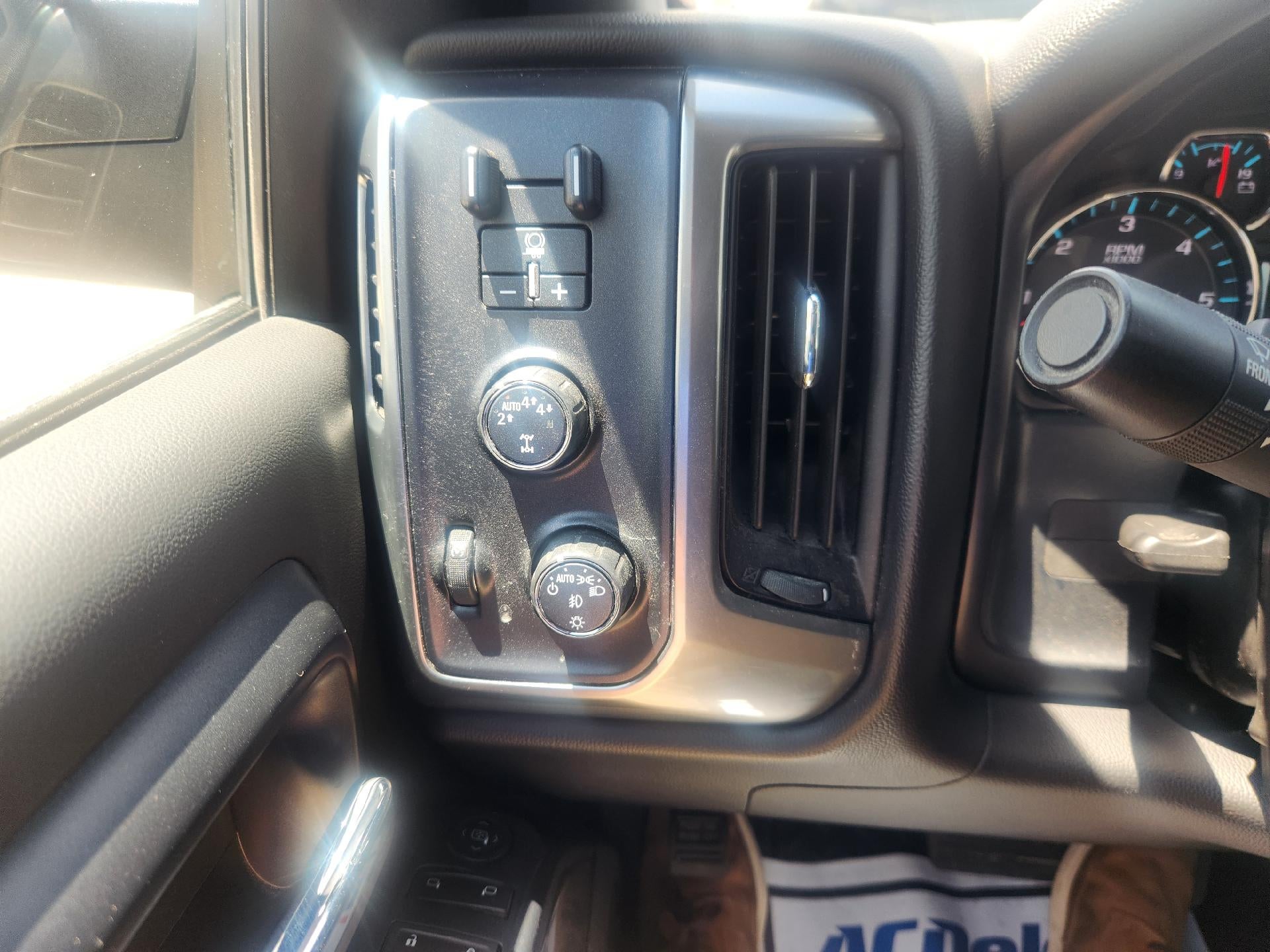 2019 Chevrolet Silverado LD LT