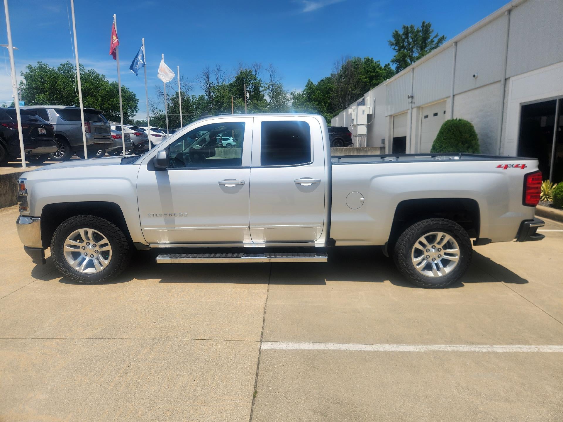 2019 Chevrolet Silverado LD LT