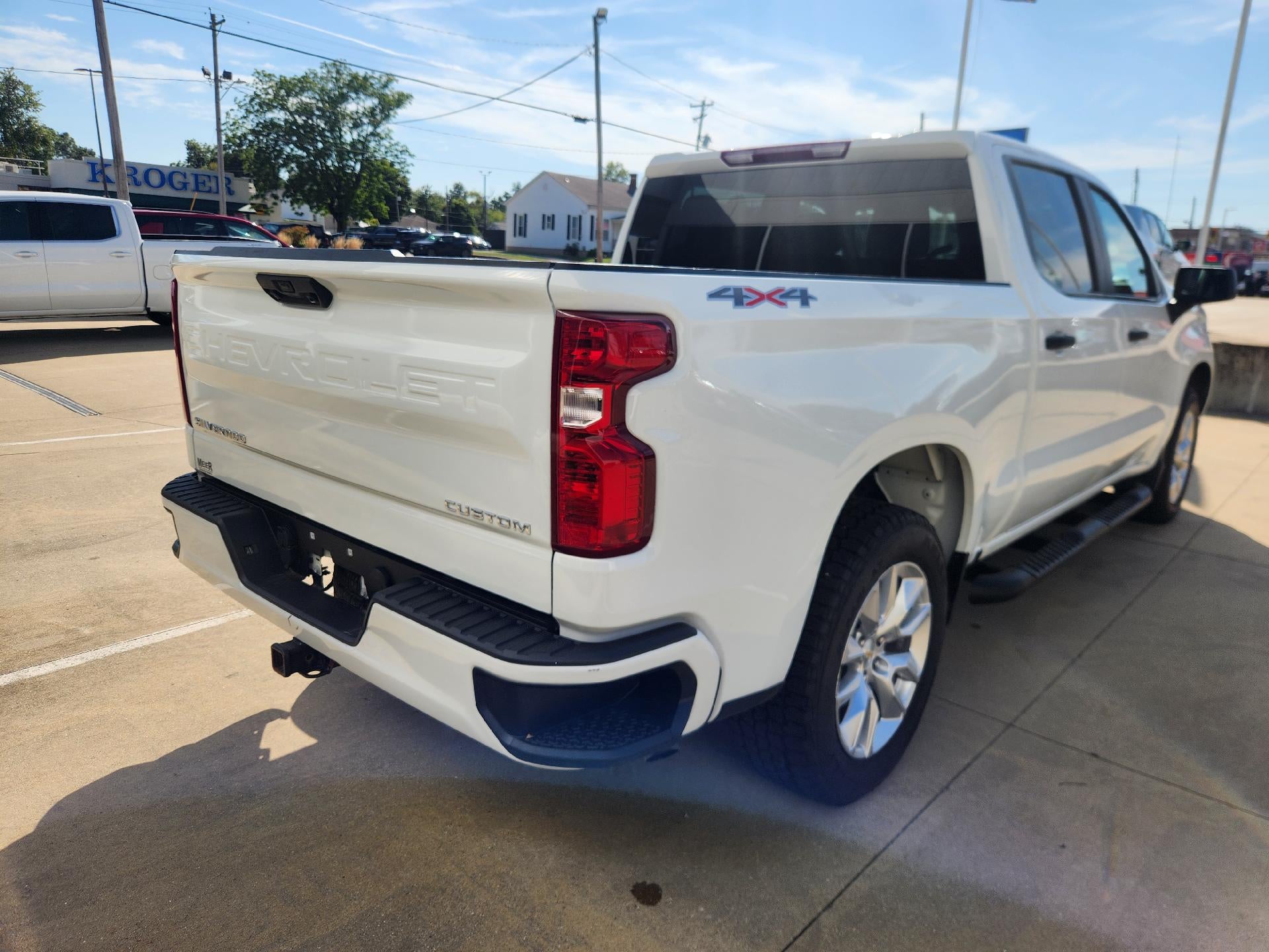 2024 Chevrolet Silverado 1500 Custom