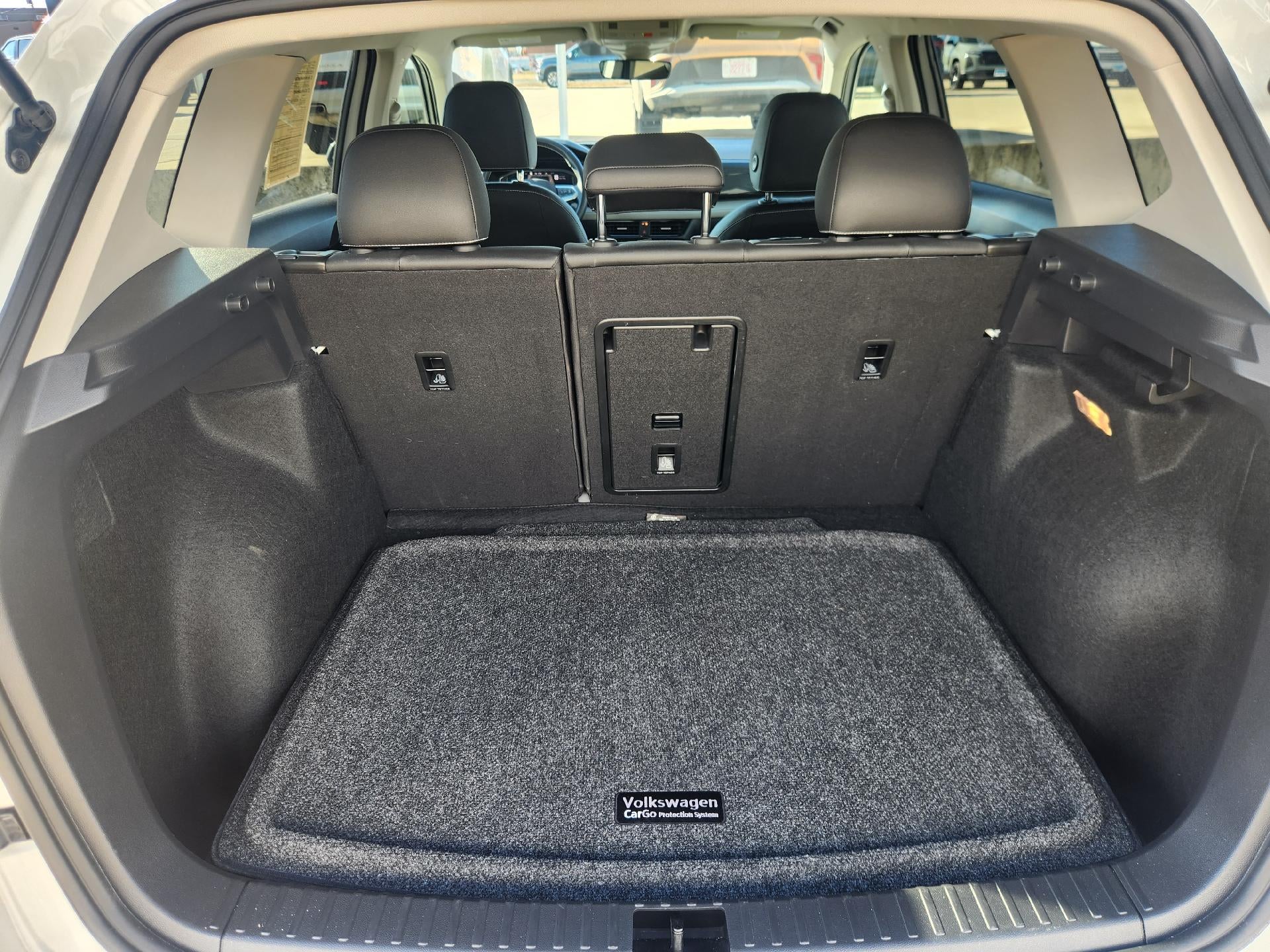 2023 Volkswagen Taos SEL