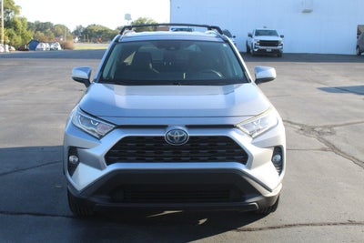 2020 Toyota RAV4 Hybrid XLE